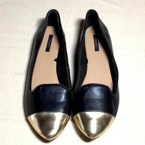 Forever 21 black n gold flat shoes New without tags